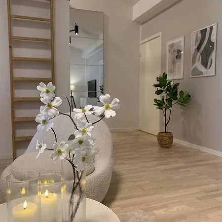 Appartement Hojt Til Loftet - Fantastisk Layout! Helsinge